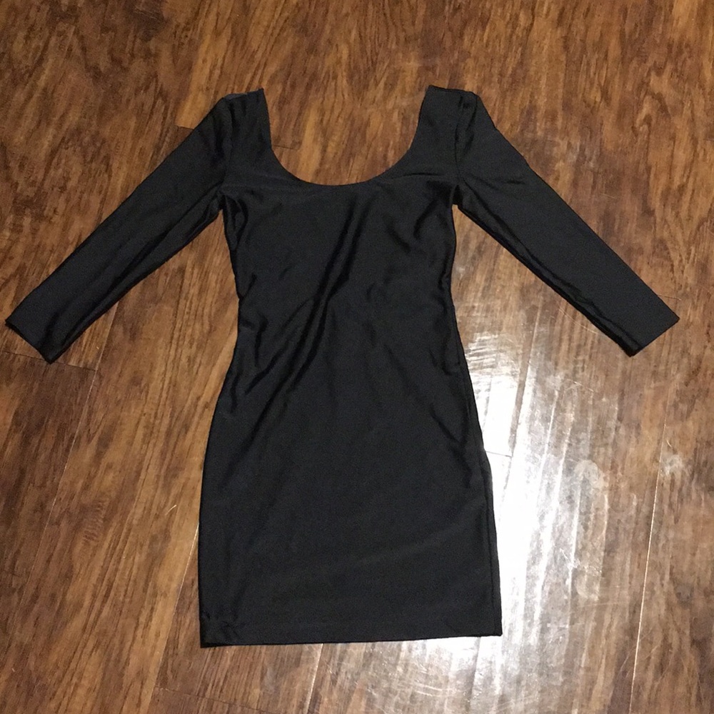 ◾️ Black Bodycon Dress With Back Out ◾️